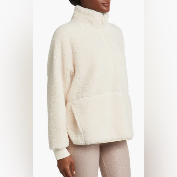 NWOT Beyond Yoga”Take flight”pullover removed tags never worn! Cozy warm FLEECE - Picture 3 of 12